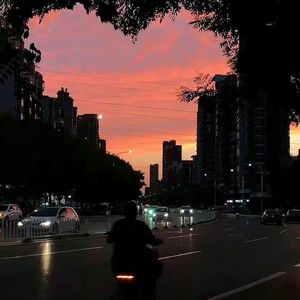 伊斯兰美女毛茸茸屄
